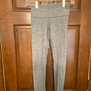 Grey Lululemon Wunder Under Leggings